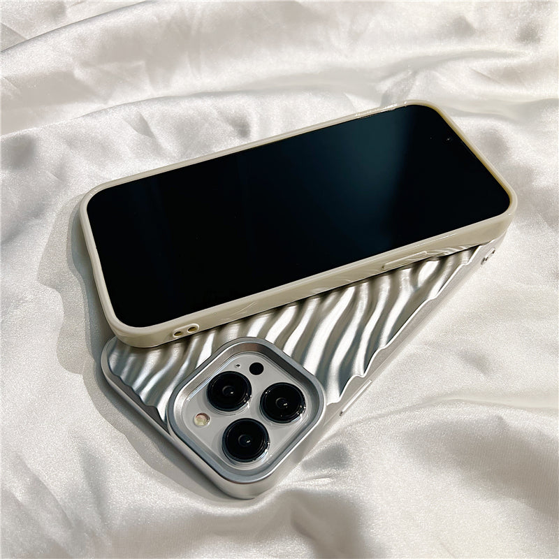 High-end Simple Solid Color Folds Suitable For Apple 14promax iPhone Case Iphone13 New 13promax Soft Silicone 12 Female Models 14pro All-inclusive 11 Drop-resistant Mobile Phone Cover Boys Tide