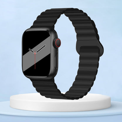 Silicone Loop Strap for Apple Watch 8 Ultra 7 6 SE 5 4 3 Magnetic Buckle Bracelets for iWatch Band 49mm 42/44/45mm 38/40/41mm