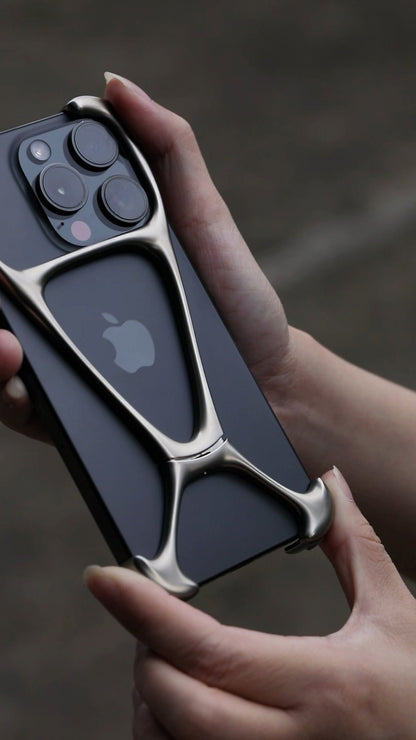 Thetree is suitable for Apple iPhone 15 Pro Max case, new zinc alloy protective cover hollow
